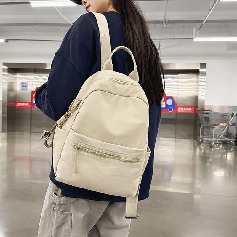 Charm + Backpack Plain Nylon Set: Bag Laptop White One Size