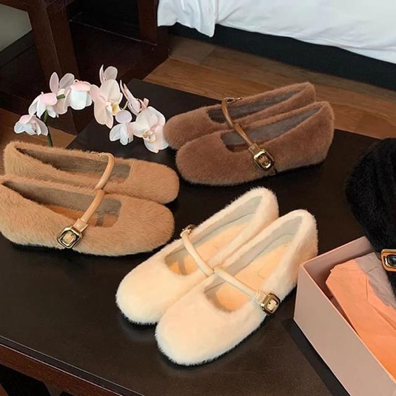 Mary Shoes Fluffy Plain Jane 5739-5 - Light Brown 39