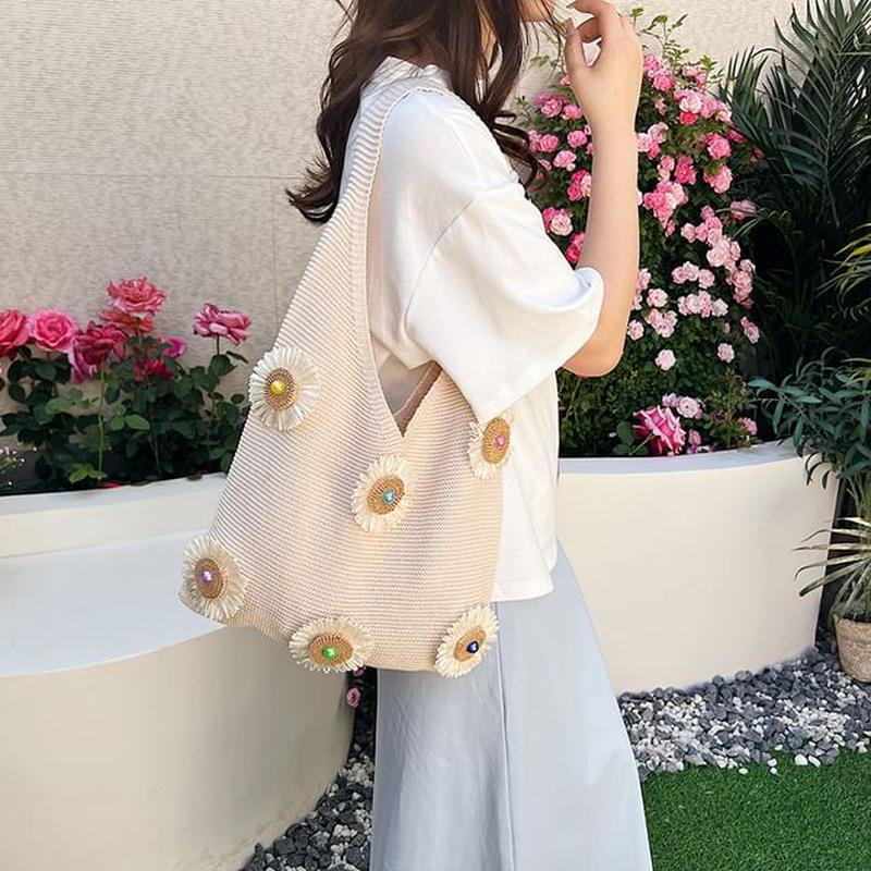 Flower Accent Knit Bag Shopper Khaki One Size