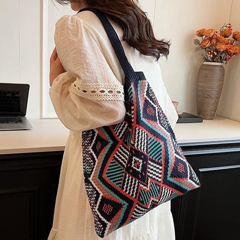 Tote Patterned Geometric Knit Bag Off-White One Size