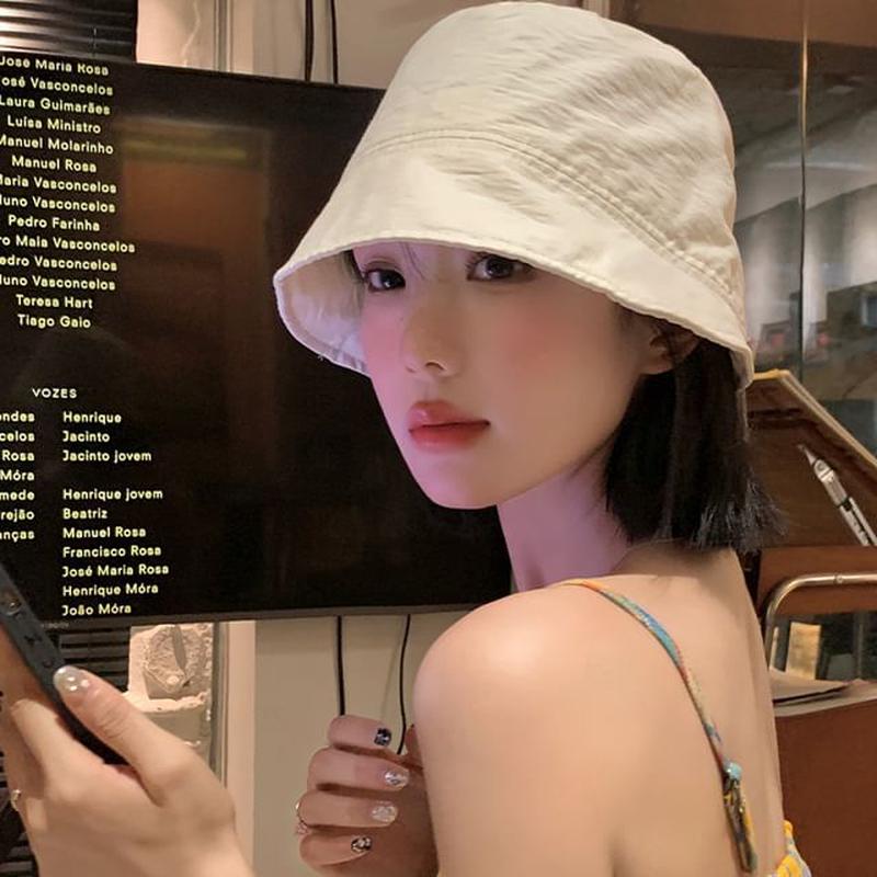 Cloche Hat Plain Drawstring Off-White M