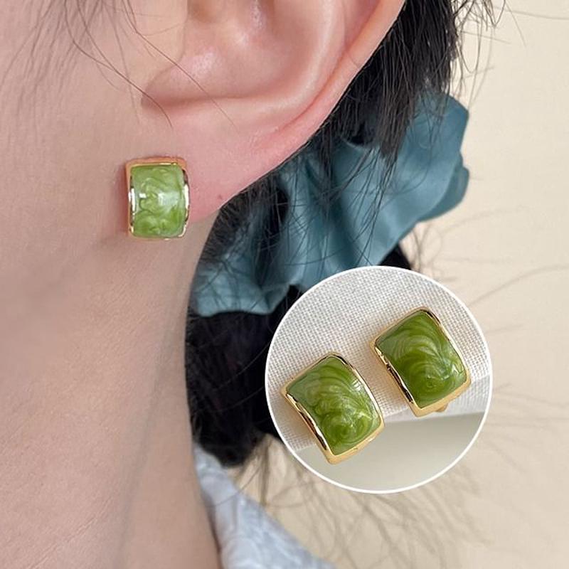 On Earring Clip Enamel