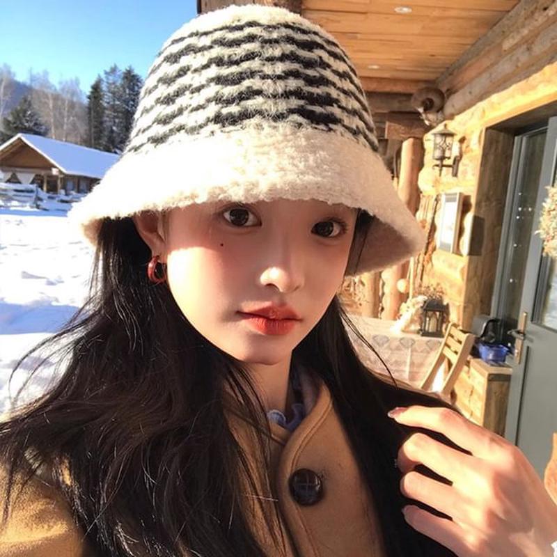 Bucket Striped Fluffy Hat Khaki One Size