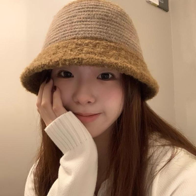 Panel Bucket Fluffy Hat Off-White One Size