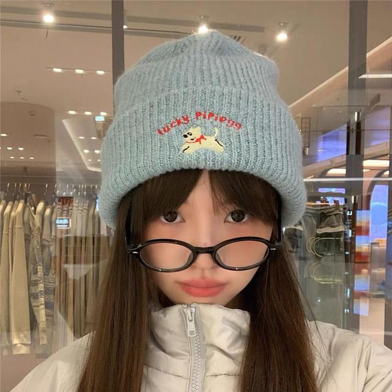 Beanie Knit Dog Embroidered Milky White One Size