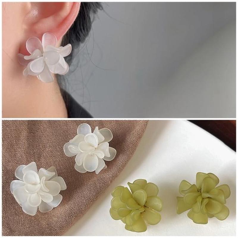 Cuff Earring Flower W185 - 1 Pair - Green One Size