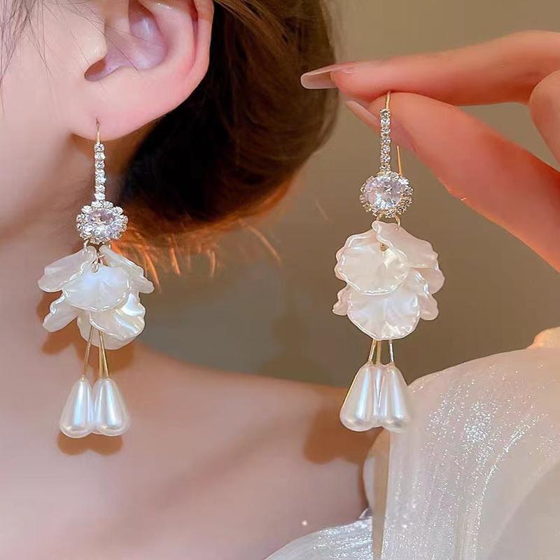 Pearl White Earrings Acrylic Elegant Zircon Copper Drop Tassel Shell