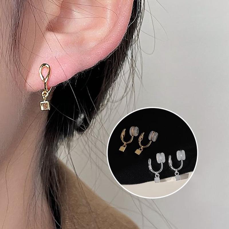 Cuff Alloy Cube Earring Drop W805 - 1 Pair - With Silicone Pad - Gold One Size