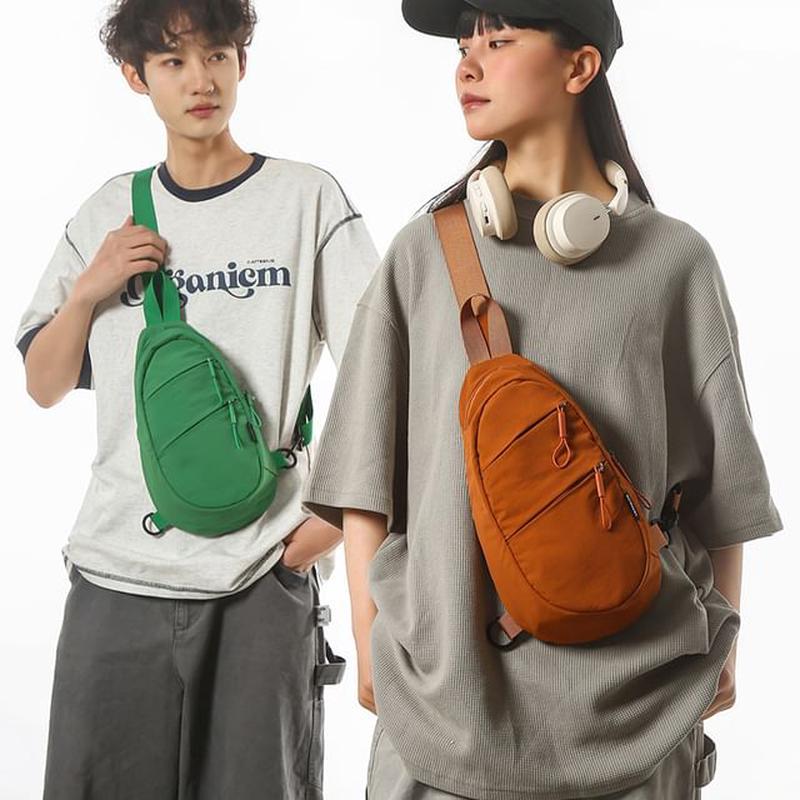 Plain Bag Sling Zip Off-White One Size