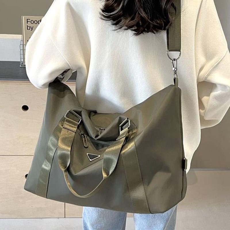 Duffel Bag Travel Zip Plain Green One Size