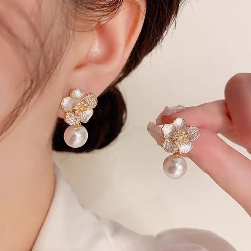 Earring Flower Pearl CZ Drop Faux