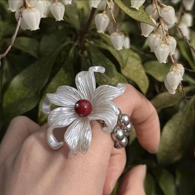 Floral Faux Alloy Pearl Ring Elastic